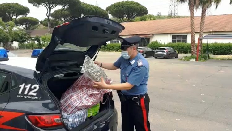 Tenta Di Farsi Sorpassare Dai Carabinieri Tradito Dallagitazione