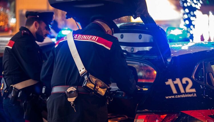 Anzio Carabinieri Arrestano Enne Per Usura E Violenza Nei Confronti