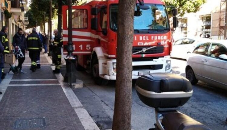 Drammatico Incidente A Nettuno Ragazzo Di 26 Anni Muore Incastrato Tra