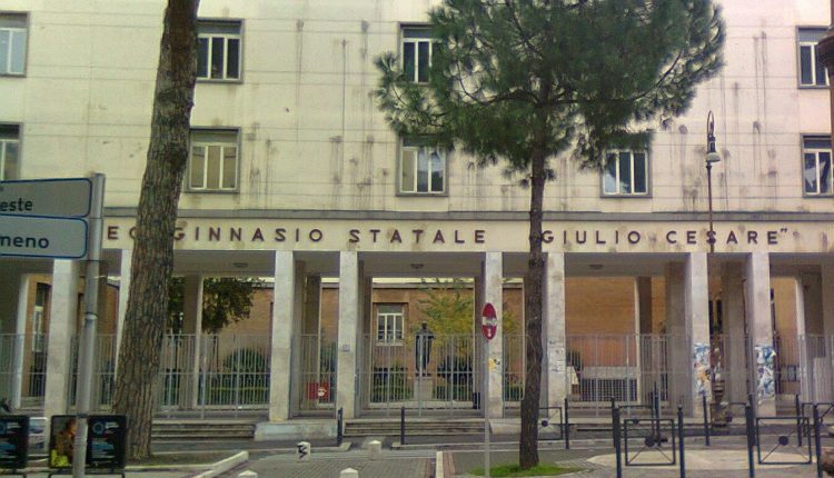 Novant’anni Di Storia Per Il Liceo Ginnasio “Giulio Cesare” Di Roma ...