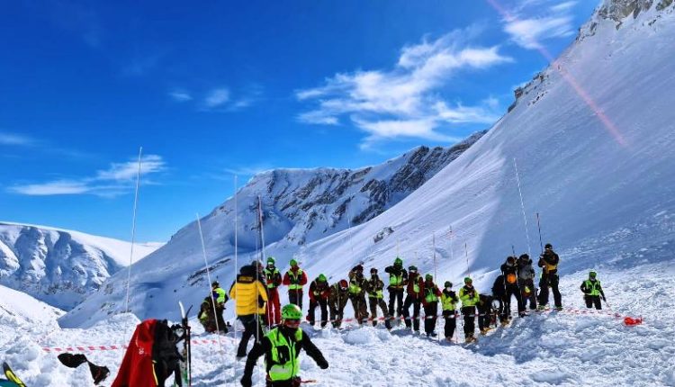 Ritrovati tre corpi degli escursionisti dispersi sul ...