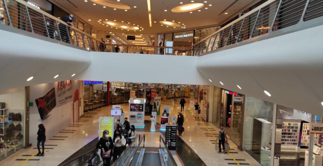 scala mobile centro commerciale roma est aprile 2021