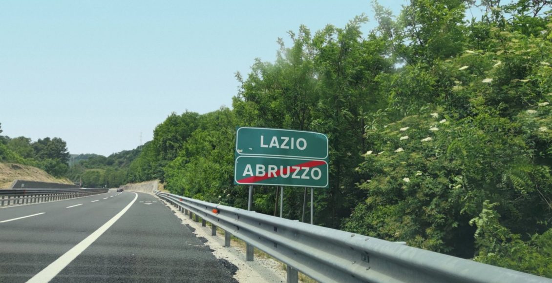 confine lazio abruzzo a24 cartello segnaletico