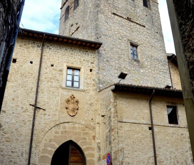 castello brancaccio verticale