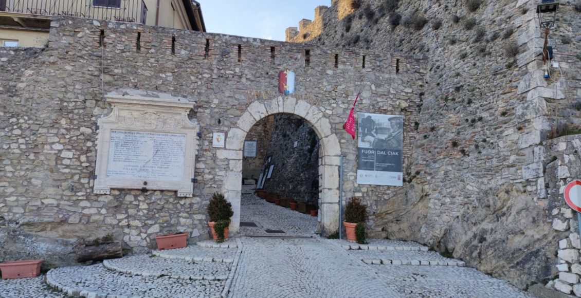 arco ingresso al castello di collalto sabino