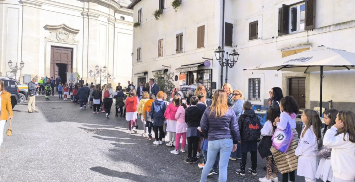 formazione corteo vicovaro iv novembre